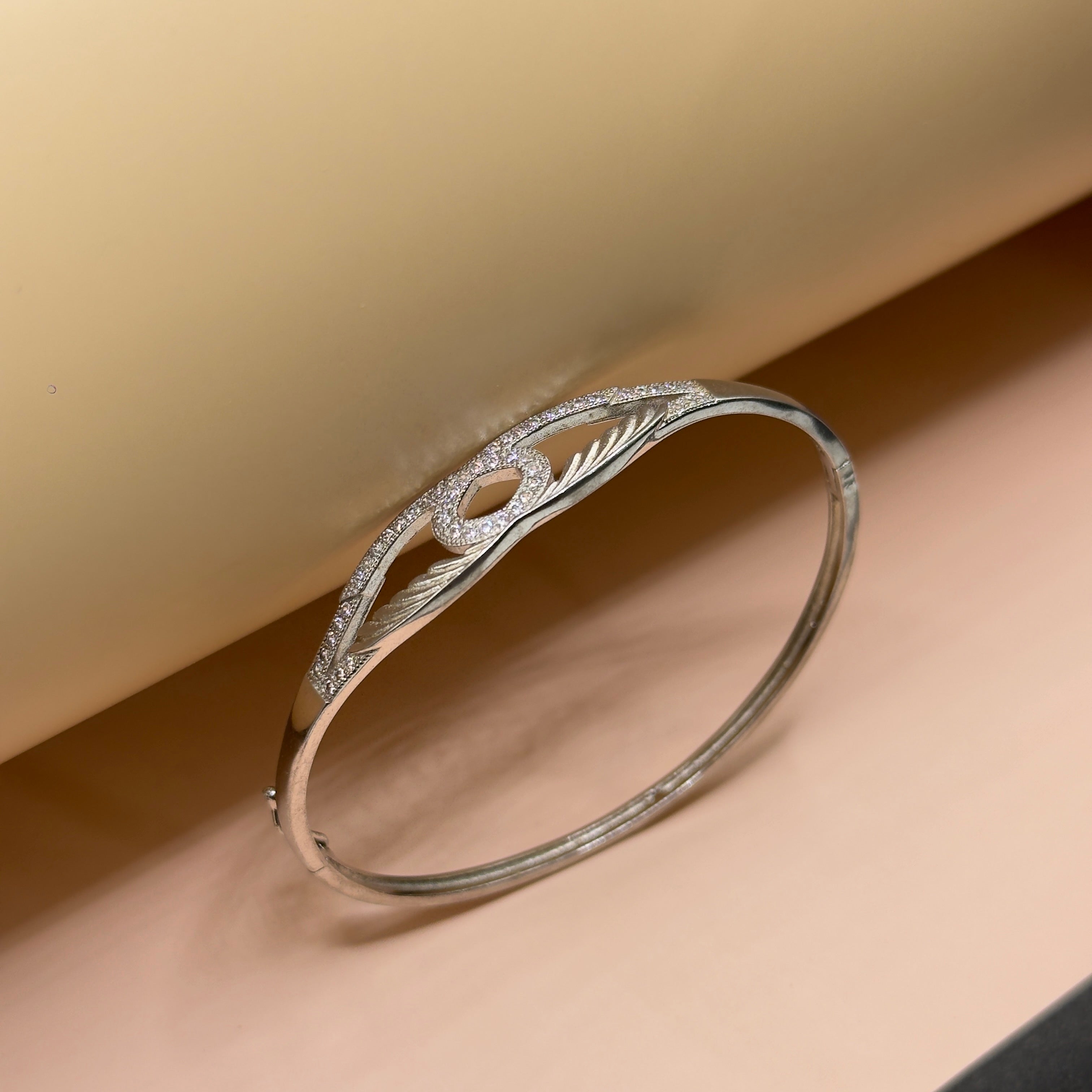 Minimal Designer 92.5 Silver Kada with Textured Finish