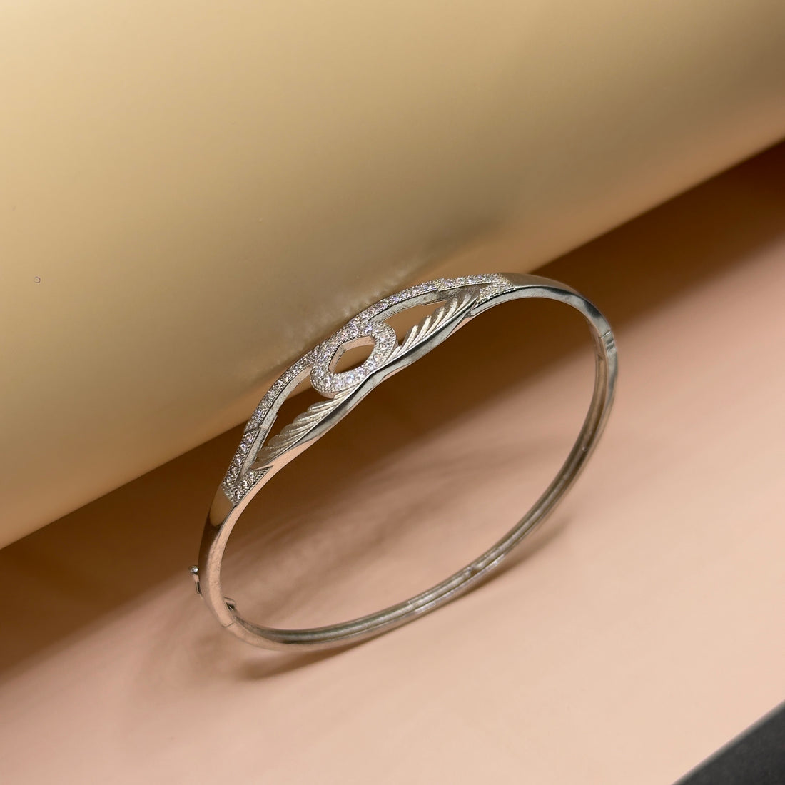 Minimal Designer 92.5 Silver Kada with Textured Finish