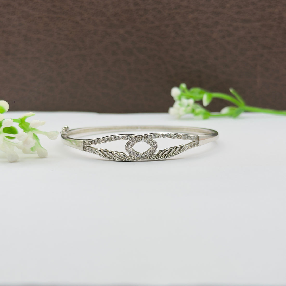 Minimal Designer 92.5 Silver Kada with Textured Finish