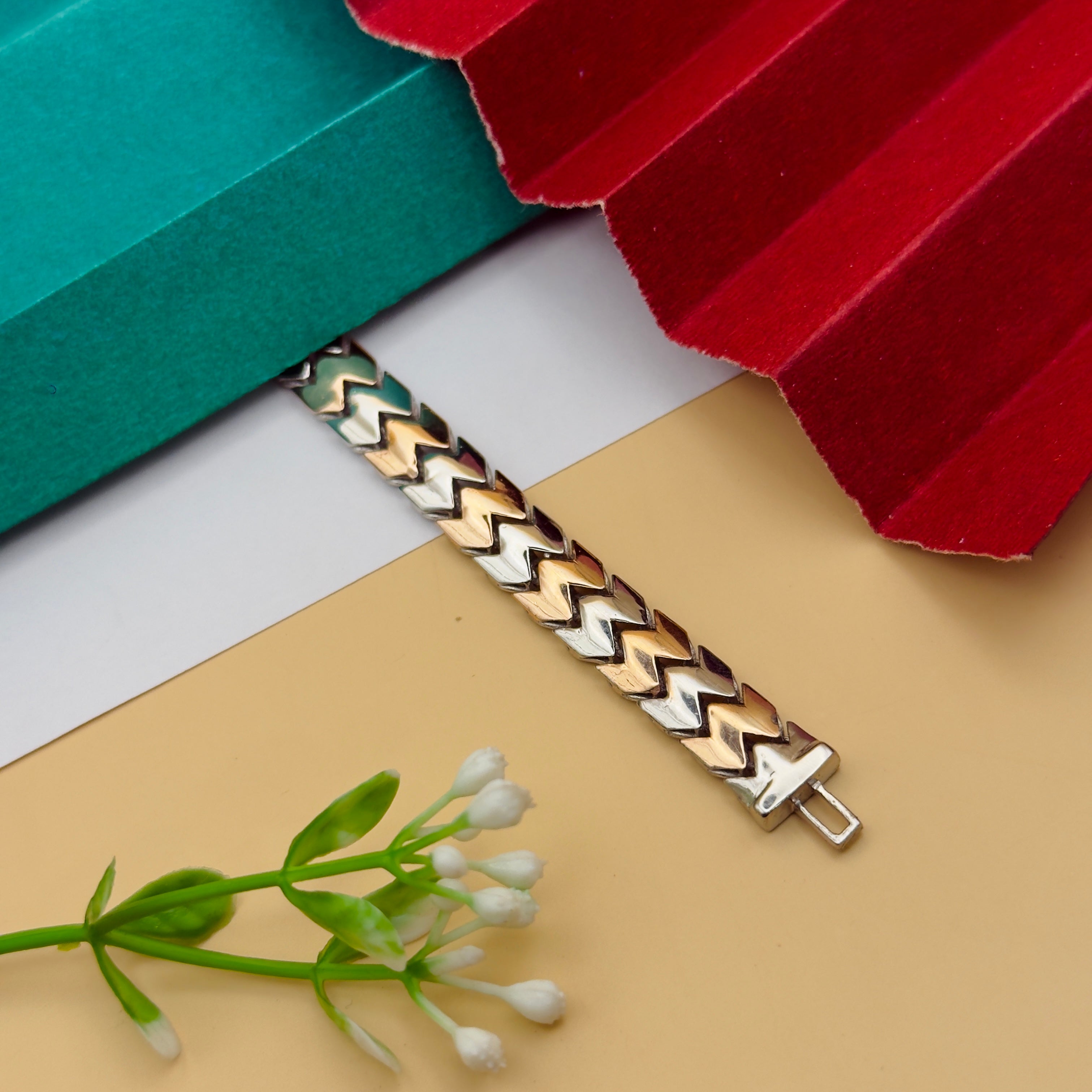 Luxury Gold & Silver Finish Chevron Men’s Bracelet